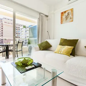 Apartment Pyr And Pool Views, Fuengirola